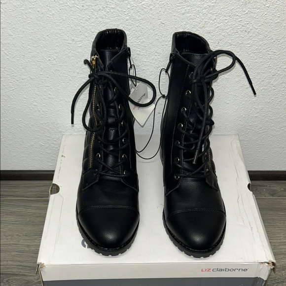 Liz Claiborne Reina Women's Black Lace-Up Boots - Picture 1 of 5